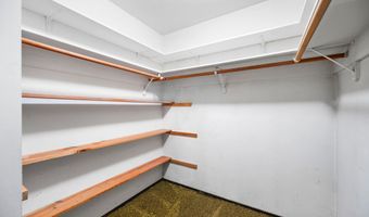 1009 E Strawberry Ln, Boise, ID 83712