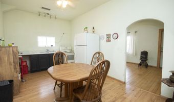 517 E Reinken Ave, Belen, NM 87002