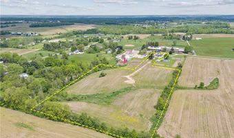 5785 Beechwood Ave, Alliance, OH 44601