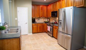 1506 Redwater Branch Ct, Apex, NC 27502