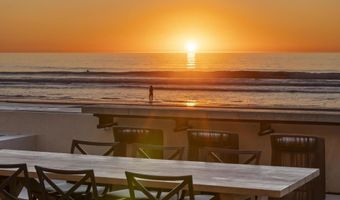 2016 Ocean Front, Del Mar, CA 92014
