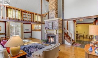 16 Kilroy Rd, Andover, NJ 07860