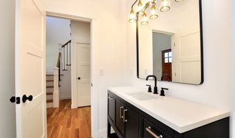152 E Hill Rd, Canton, CT 06019