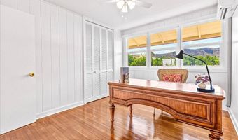 4316 Papu Cir, Honolulu, HI 96816