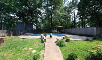1121 COLONIAL Dr, Alabaster, AL 35007