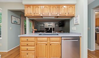 1167 Greens Farm Rd, Cincinnati, OH 45102