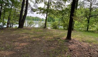 1749 Fairview Dr, Allegan, MI 49010
