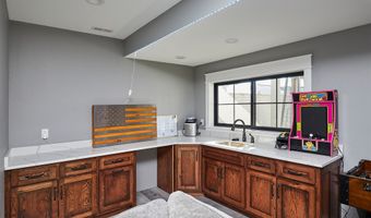 233 NE 60th Ct, Ankeny, IA 50021