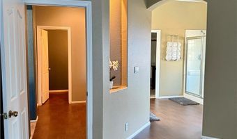 13572 Kurena Rd, Apple Valley, CA 92308