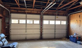 1320 Lake Dr, Ashland, OH 44805