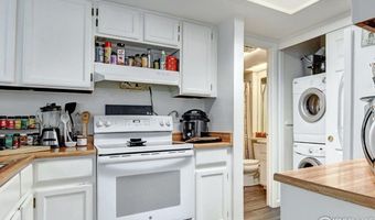 4887 White Rock Cir D, Boulder, CO 80301