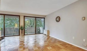 4141 N HENDERSON Rd 322, Arlington, VA 22203