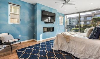 165 Pine Ave, Carlsbad, CA 92008