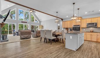 114 Topsail Dr, Anderson, SC 29625