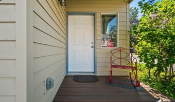 1632 Woodroe Ln #3, Anchorage, AK 99507