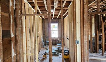 64 Jefferson St, Bangor, ME 04401