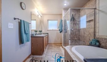 5102 Vista Way, Casper, WY 82601