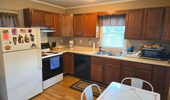 117 LAKE VIEW Dr, Augusta, WV 26704