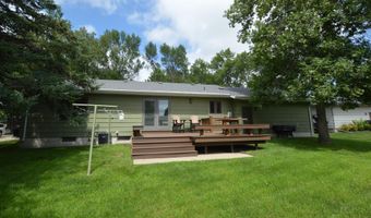 2214 SE 14th Ave, Aberdeen, SD 57401