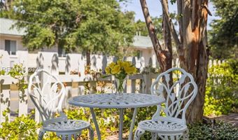 1711 Duke St, Beaufort, SC 29902