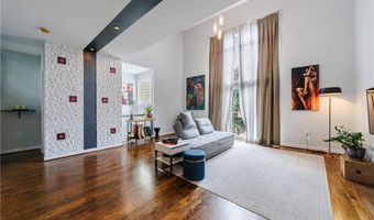 1380 Stirling Cir NW 26, Atlanta, GA 30318