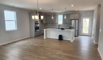 821 York, Acworth, GA 30102
