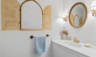 10 What Cheer Rd, Narragansett, RI 02882
