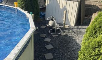 153 Schooner Ave, Barnegat, NJ 08005