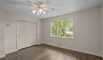 2 Julia Dr, North Providence, RI 02911