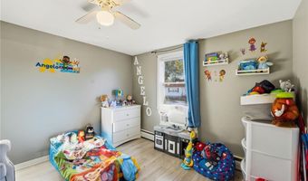 29 Dix Ave, Johnston, RI 02919