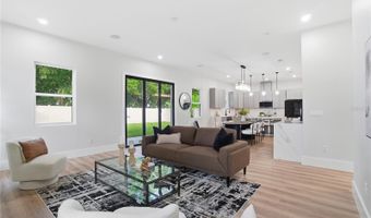 5719 PENINSULAR Dr, Belle Isle, FL 32809