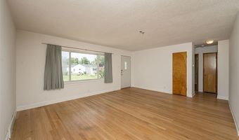 7614 General Meade Ln, Affton, MO 63123