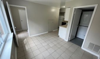 6810 PERRY PENNEY Dr 99, Annandale, VA 22003