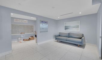 20335 W Country Club Dr 2210, Aventura, FL 33180