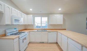 399 Breezy Way NE, Albany, OR 97322