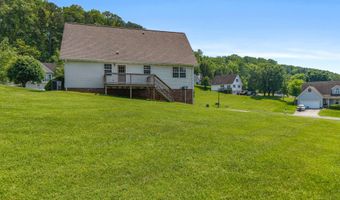 2412 Colonial Dr, Athens, TN 37303
