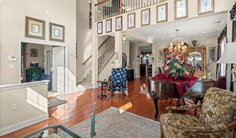 9 Spring Lake Ct, Barnegat, NJ 08005