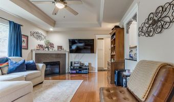 10720 NE 10th St, Midwest City, OK 73130