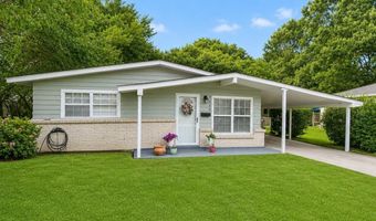 1652 Sunset Blvd, Biloxi, MS 39531