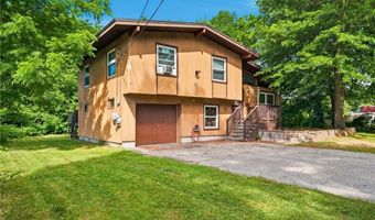 36 Wentworth St, North Providence, RI 02904