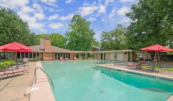 5645 Riverstone Dr, Baton Rouge, LA 70820