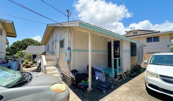 1039 Wong Ln, Honolulu, HI 96817