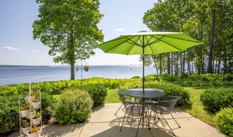 155 Bayside Dr, Belfast, ME 04915