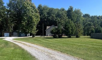 2624 Bethel Maple Rd, Bethel, OH 45106