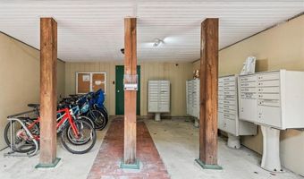 40 Web Ave 221, North Kingstown, RI 02852