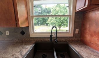 6725 Augusta St, Bonners Ferry, ID 83805