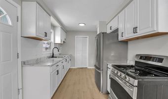 17205 Anne Ave, Allen Park, MI 48101