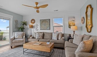 201 W Glenn St, Atlantic Beach, NC 28512