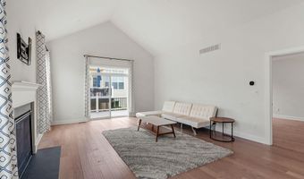 3093 N Spurway Dr, Ann Arbor, MI 48105