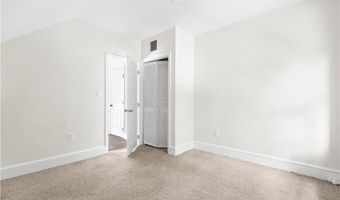 1250 Cranston St, Cranston, RI 02905